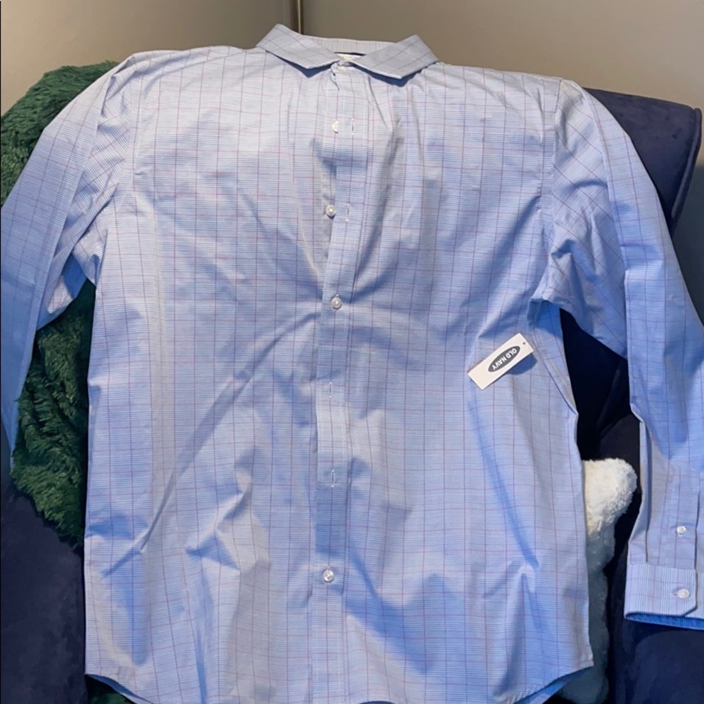 Old Navy “The Signature Shirt”
